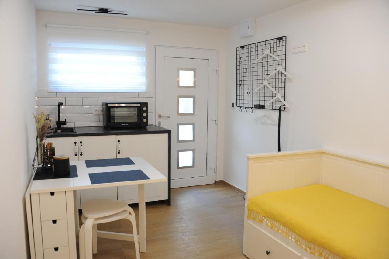 Studio-Apartment Kontaktloser Check-In Meckenbeuren Eksteriør billede
